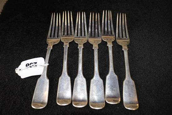6 Victorian silver fiddle pattern table forks